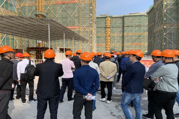 路灣村東側(cè)地塊商住用房項(xiàng)目（香樟灣）南標(biāo)段工程舉行觀摩培訓(xùn)交流會